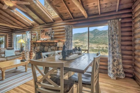 3BD Cowboy Cabin Pikes Peak Mountain Log Cabin Casa in Cascade-Chipita Park