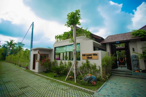 Adi Laxmi Villa Ubud Villa in Tampaksiring