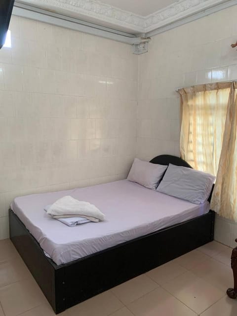 Ditar Guest House D Bed and Breakfast in Krong Battambang