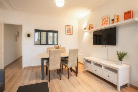 L'aigle - Centre Ideal Insead Apartment in Fontainebleau