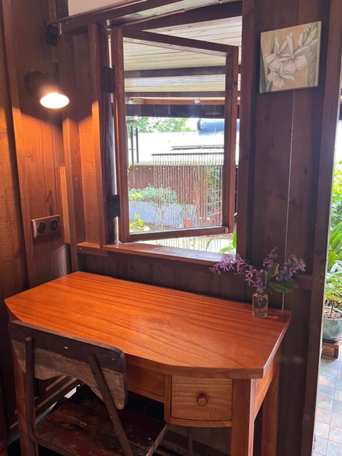 Seating area, Bedroom, Garden view