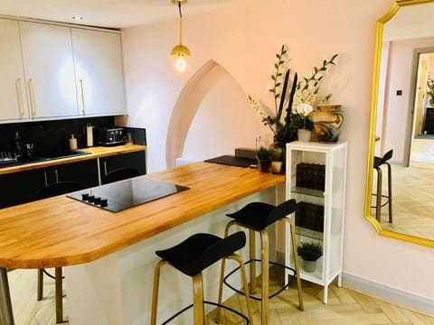 Superb 2 bed flat in Margate - historic, central location! Apartment in Margate