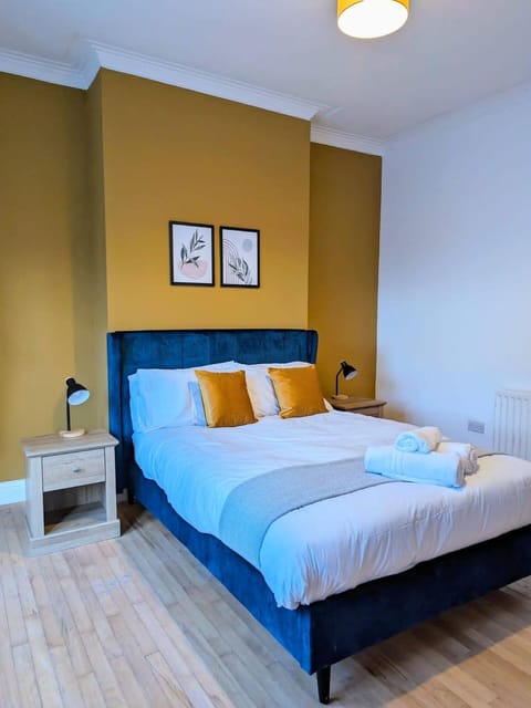 Comforting 2 Br Flat For Workers, Friends & Family Wohnung in North Shields