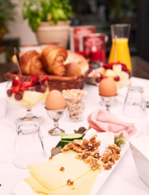 Food and drinks, Food, Breakfast