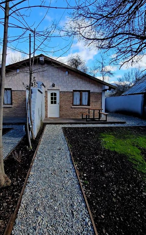 Punto Sur Cabañas House in El Bolsón