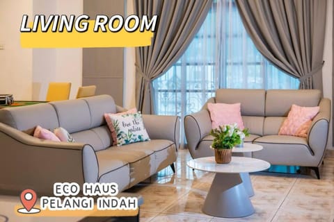 ECOHAUs AeonTebrau/Pool/Netflix/Karaoke/Gaming Villa in Johor Bahru