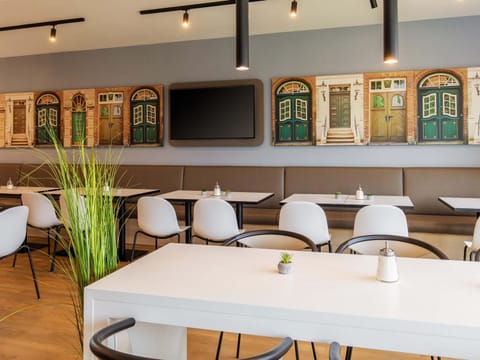 Lobby or reception, Breakfast