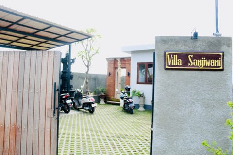 Sanjiwani Villa Cemagi Villa in Kediri