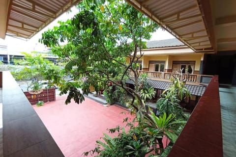 SPOT ON 93739 Insanta Hotel Hotel in Batu Layar