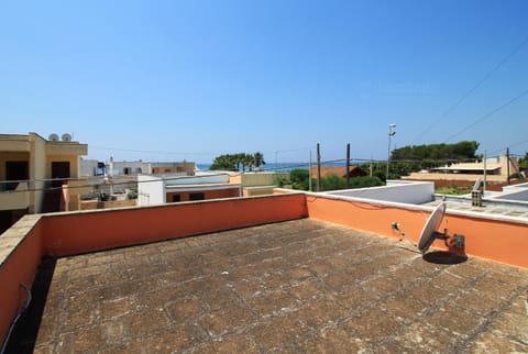 View (from property/room), Balcony/Terrace, Sea view