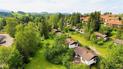 Property building, Neighbourhood, Bird's eye view