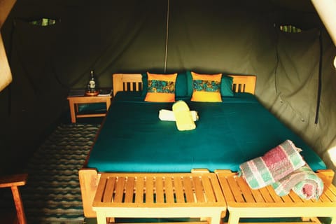 Explorers River Camp Campground/ 
RV Resort in Uganda