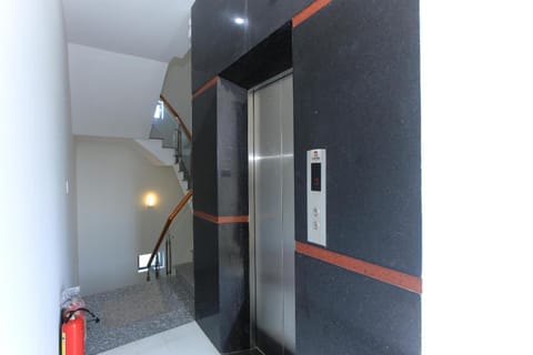 elevator