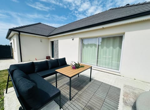 Maison de charme en bord de mer avec jacuzzi Villa in Normandy