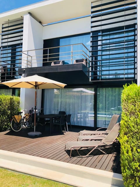 Patio, Garden, Garden view