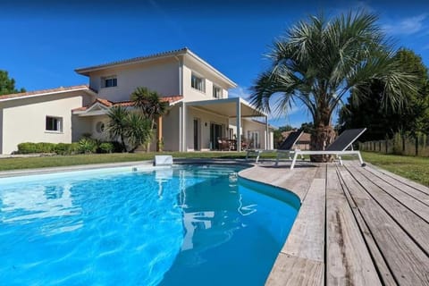 Maison de vacances avec piscine Villa in Soustons