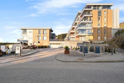 Wonderful appartement with a nice view. Parking! Condo in Stavanger