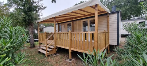 Patio, Balcony/Terrace