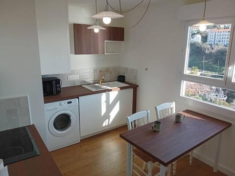 Dining area, dishwasher, minibar, pet friendly, stove, toaster, washing machine