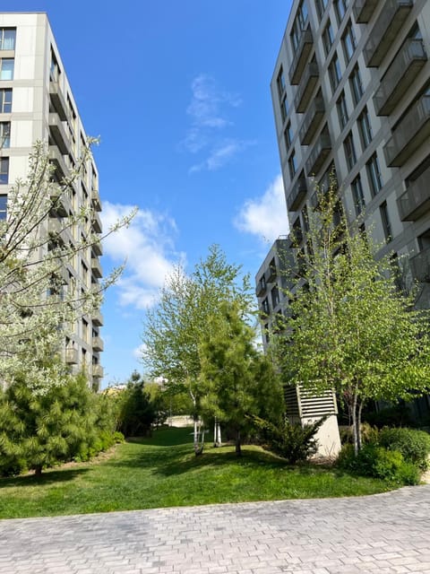 Property building, Garden