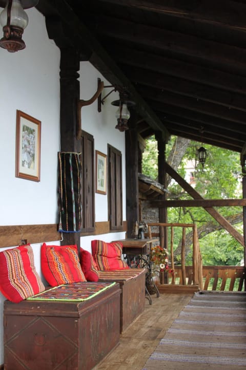 Шапкова Къща Bed and Breakfast in Blagoevgrad Province