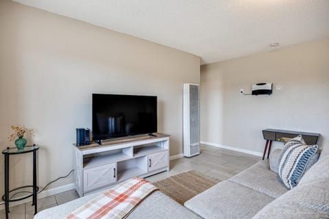 Convenient Joshua Tree Apartment - Walk to Town! Appartamento in Joshua Tree