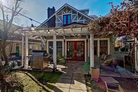 Spacious and Gracious House in Capitol Hill