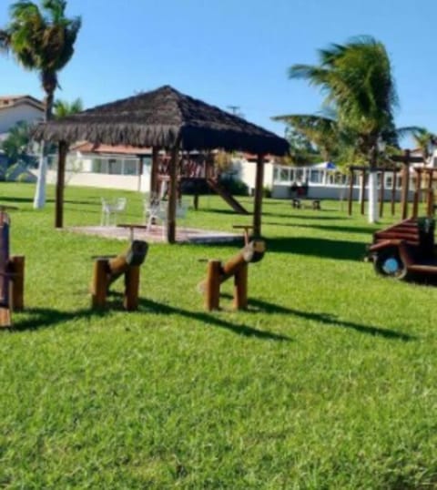 Casa com piscina, grande e espaçosa no Condomínio dos Pássaros House in Cabo Frio