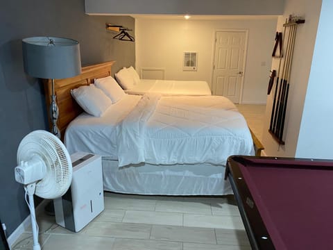 Two King Beds and washer drier Copropriété in Peekskill