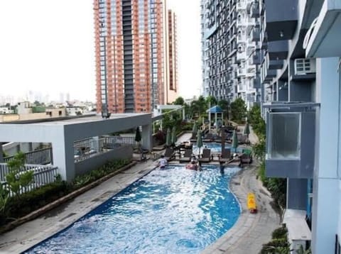 U24PQ T B, ManhattanHeights 1BR Apartment in Pasig