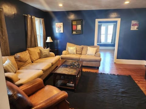 spacious and indulging Apartamento in Meriden