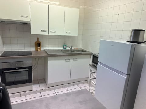 Agréable maison 2 ch 5 mins Valenciennes et garage House in Valenciennes