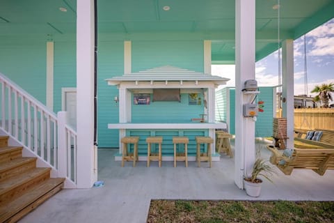 Sea Glass Cottage home House in Bolivar Peninsula