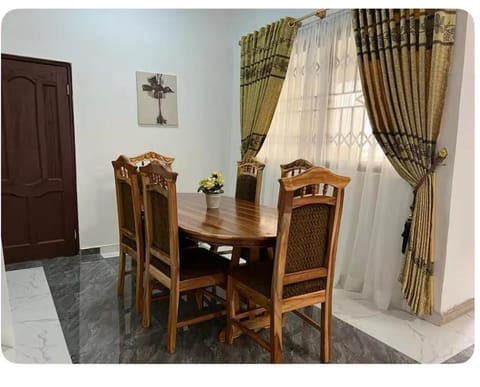 Luxury Spacious Apartment Apartment in Kumasi