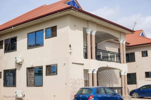 Luxury Spacious Apartment Copropriété in Kumasi