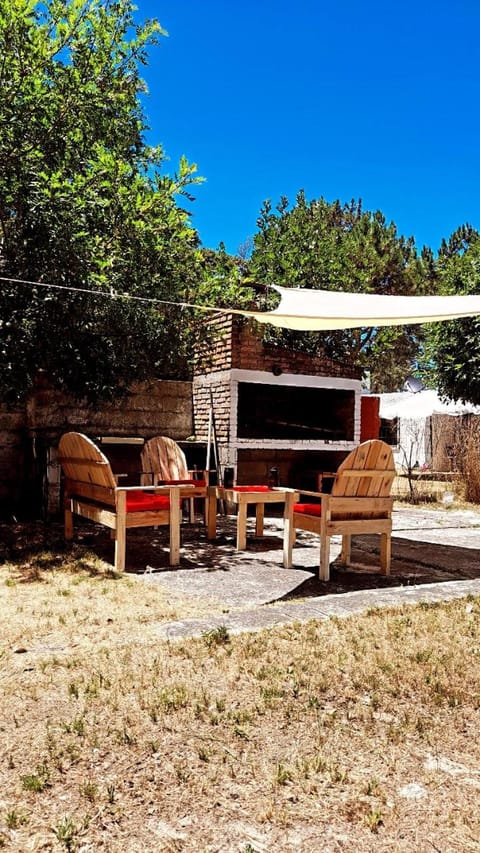 Las toscas casa con piscina House in Canelones Department, Uruguay