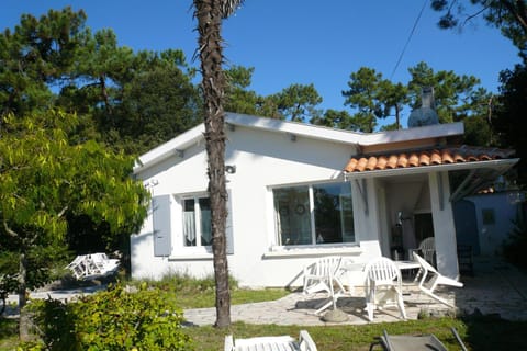 Patio, Facade/entrance, Garden, Garden view