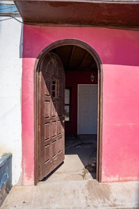 Be steps away from the beach - Downtown Rosarito Casa in Rosarito