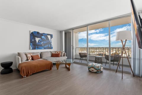 Living room, Sea view