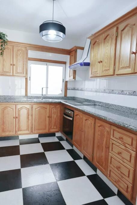 Kitchen or kitchenette, minibar, pet friendly, stove