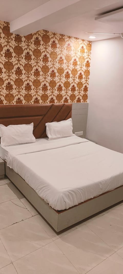 Hotel tapovan inn Hotel in Ahmedabad