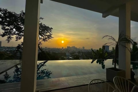 07VB Crystal - City/Hills View Villa in Vung Tau