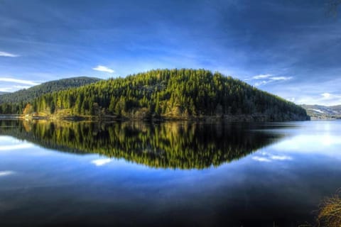 Nearby landmark, Natural landscape, Lake view, Mountain view, River view