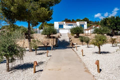 Property building, Garden view