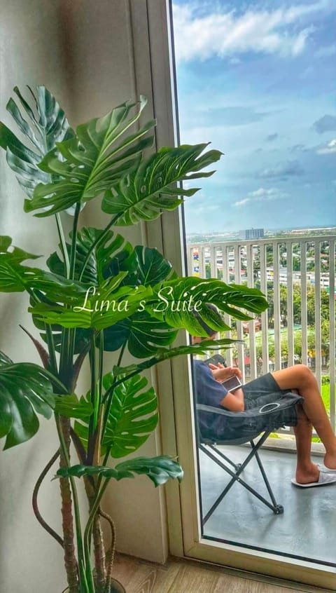 Lima's Suite @ Mesavirre Garden Residences Apartment hotel in Bacolod