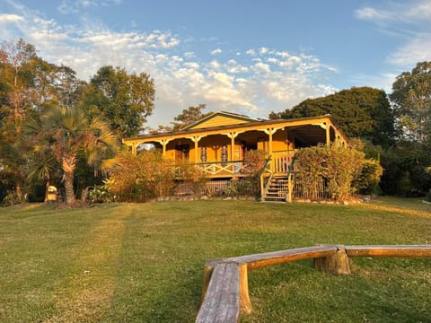 Noosa Hinterland Escape Bed and Breakfast in Black Mountain