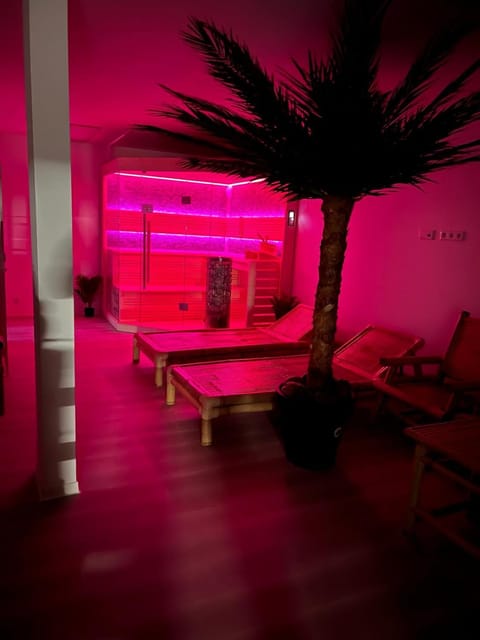 Sauna, Sauna, Spa and wellness centre/facilities