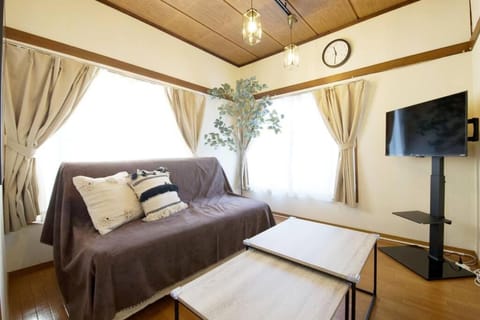 東立石2丁目貸家 Apartment in Chiba Prefecture