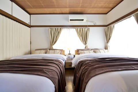 東立石2丁目貸家 Apartment in Chiba Prefecture