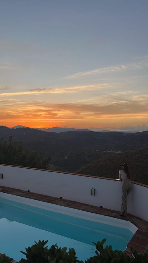 Natural landscape, Mountain view, Pool view, Swimming pool, Sunset